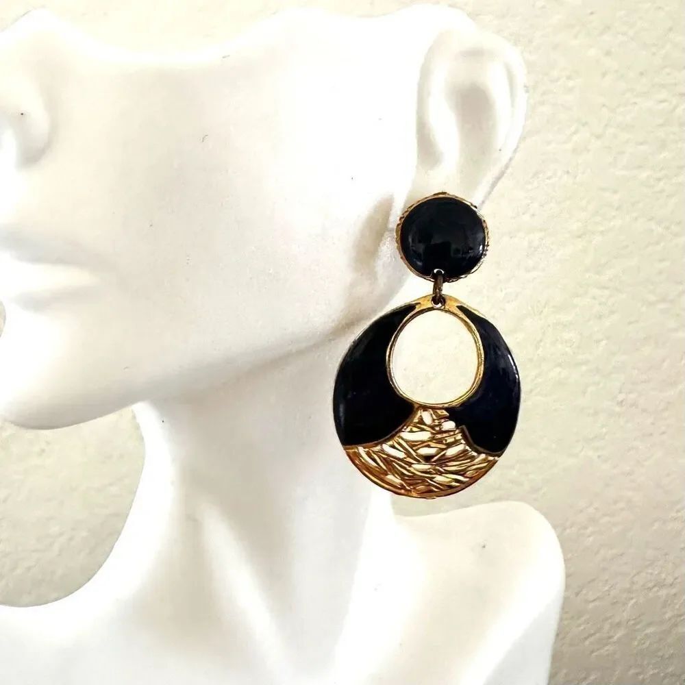 Blue and goldβtone drop earrings